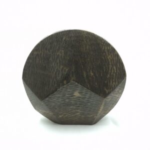 metal vase 34 front