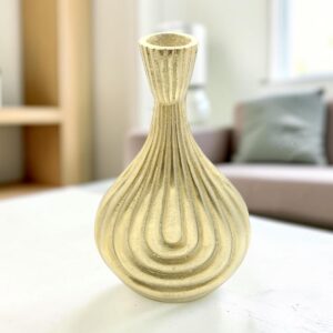 metal vase 17 lifestyle