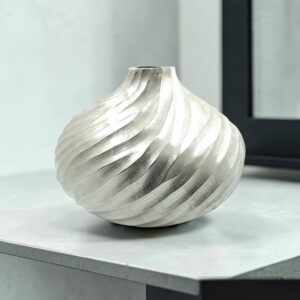 metal vase 30 front