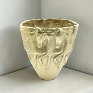 metal vase 47 lifestyle