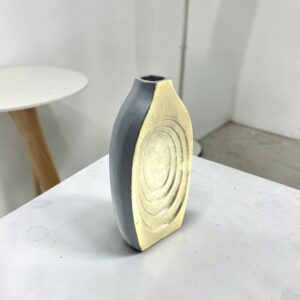 metal vase 57 lifestyle
