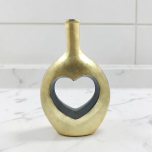 metal vase 58 lifestyle