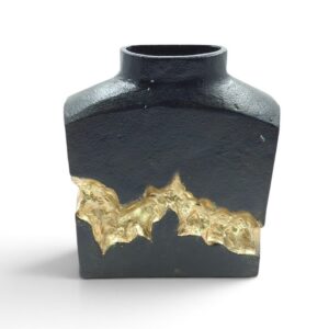 metal vase 61 front