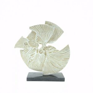 metal figurine 31 blade
