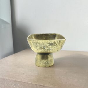 metal bowl 21 square basin lifestyle