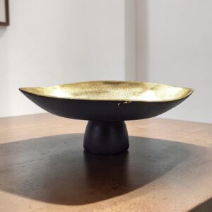 metal bowl 34 leaf black lifestyle
