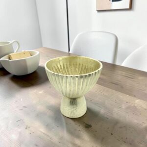 metal bowl 47 pedestal gold