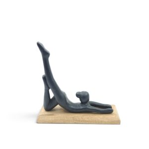 metal figurine 05 yoga front