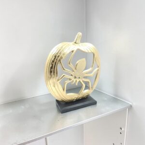 metal figurine 22 apple spider lifestyle