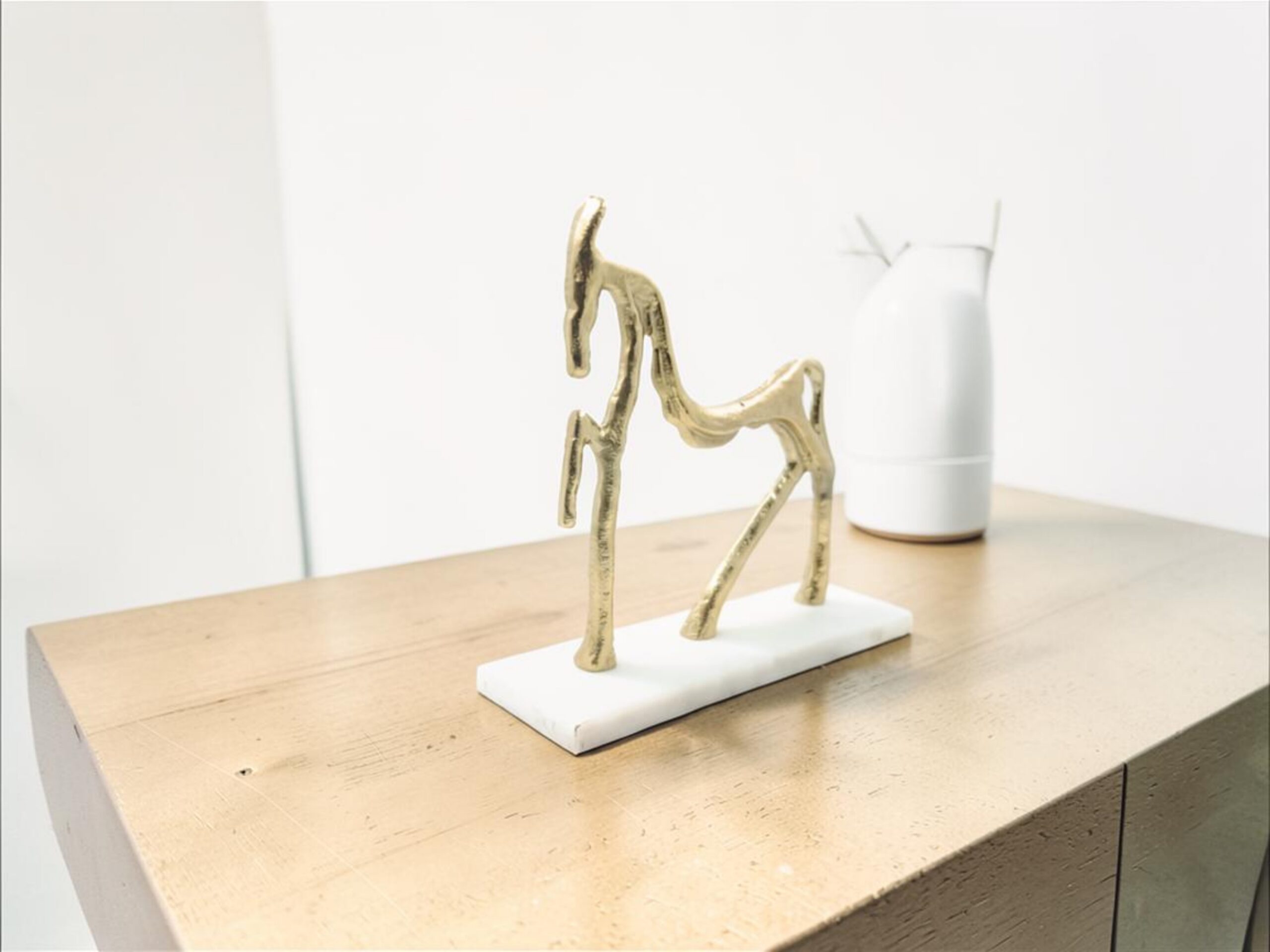 metal figurine 41 horse lifestyle