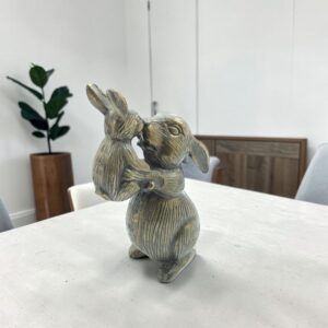 metal figurine 65 rabbit lifestyle