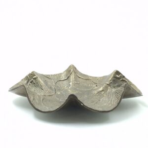 metal tray 30 wavy